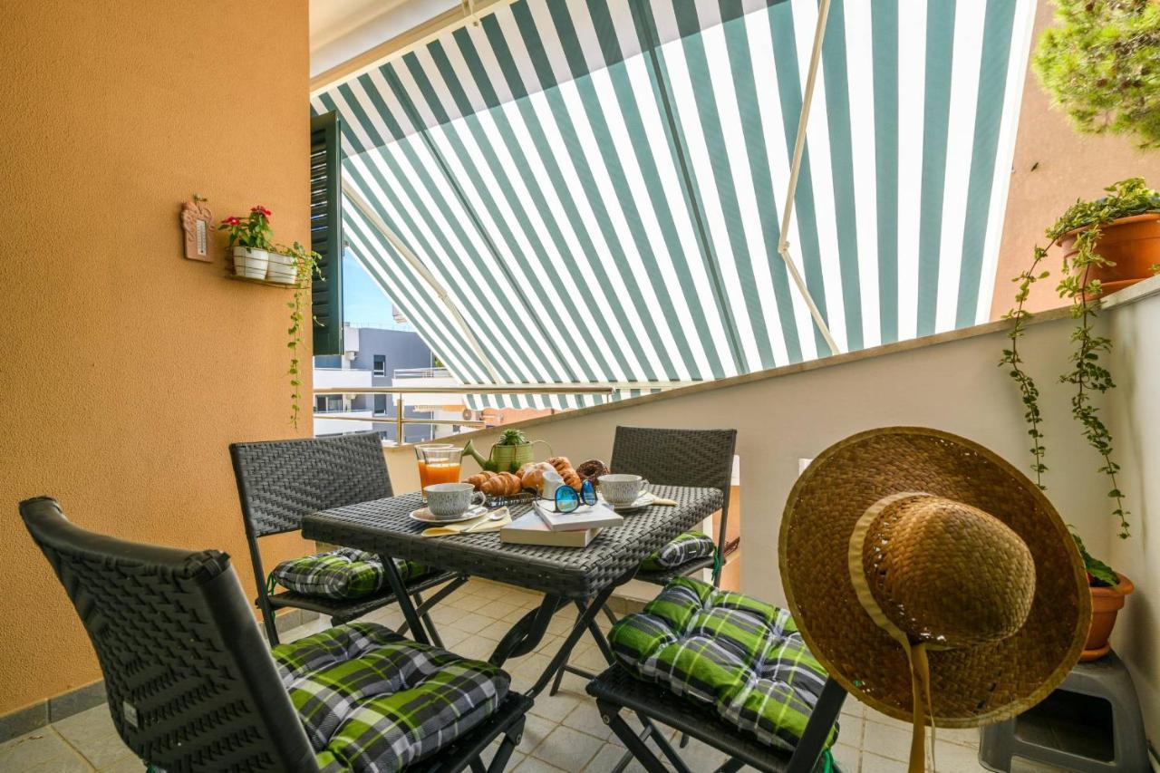 Apartment Sea Premantura Exterior foto