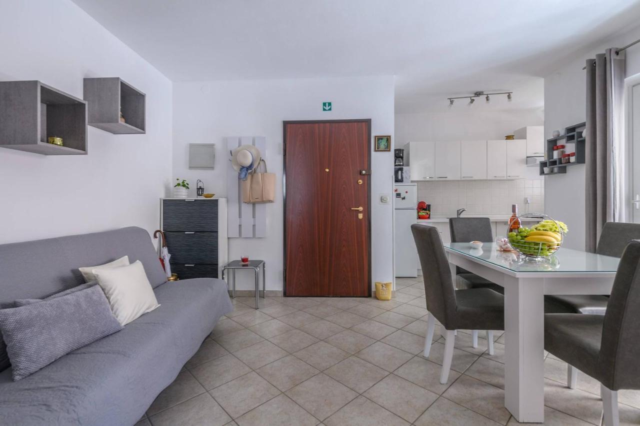 Apartment Sea Premantura Exterior foto